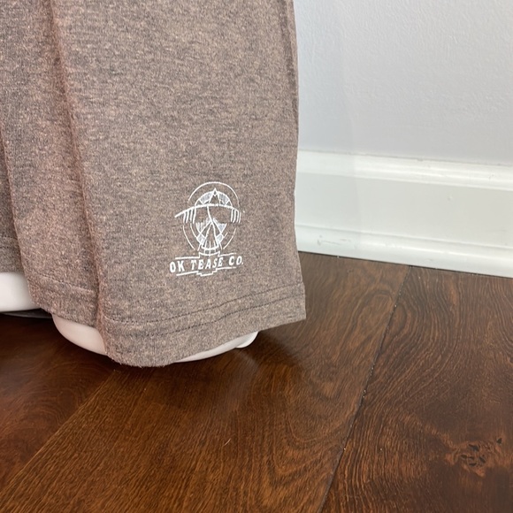 NWT OK Tease Sunsettin Tshirt - Picture 3 of 6